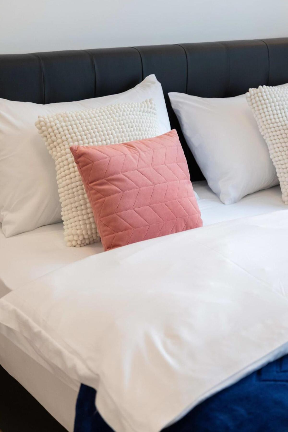 Lux Nest II City Apartment Urban Stay 자그레브 외부 사진